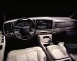 Chevrolet Suburban 2000 года